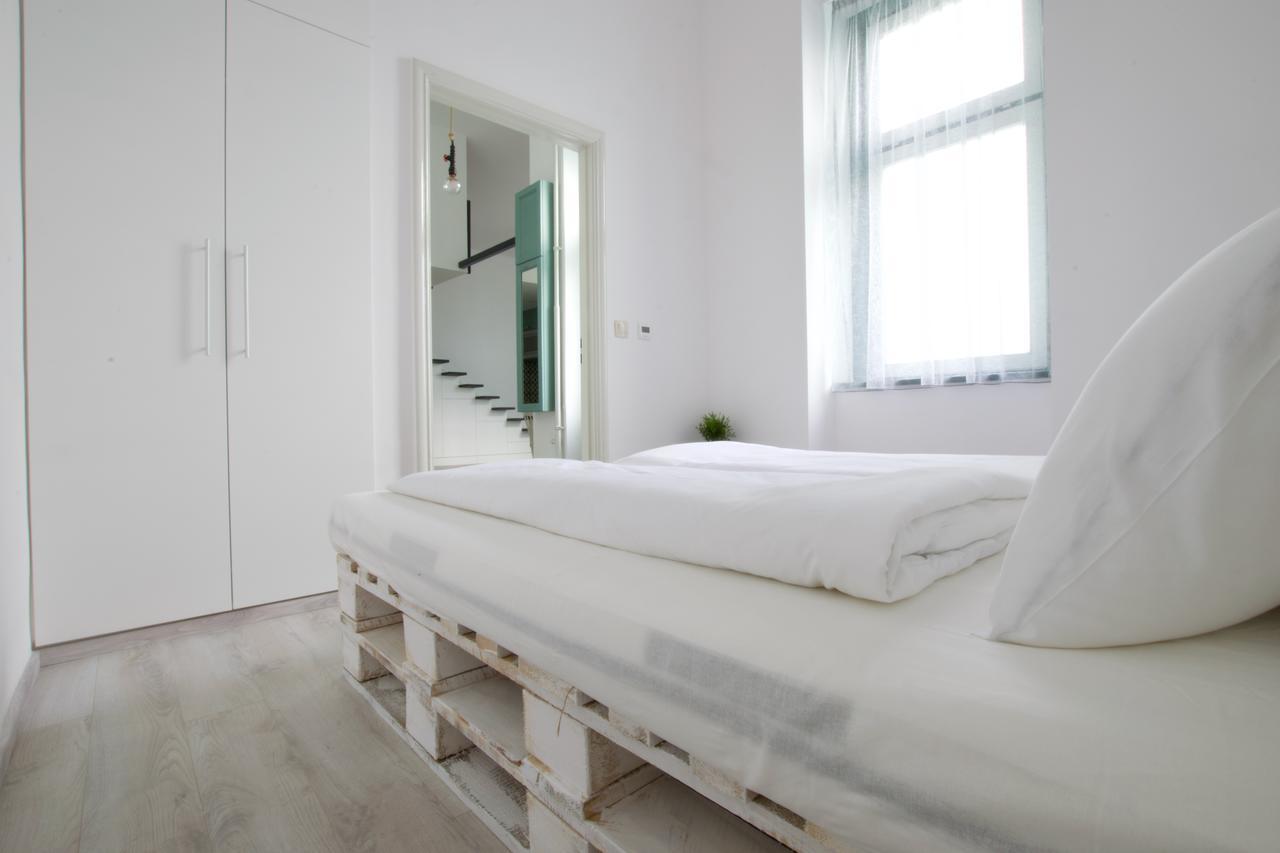 Standard Apartment By Hi5 - Wesselenyi 8 Budapest Exterior photo